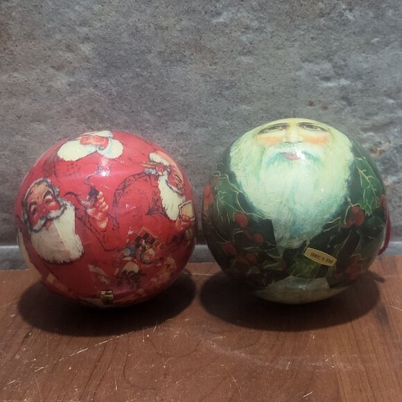 Vintage Santa Claus Paper Mache Christmas Ornaments Set of 2 - Picture 4 of 7